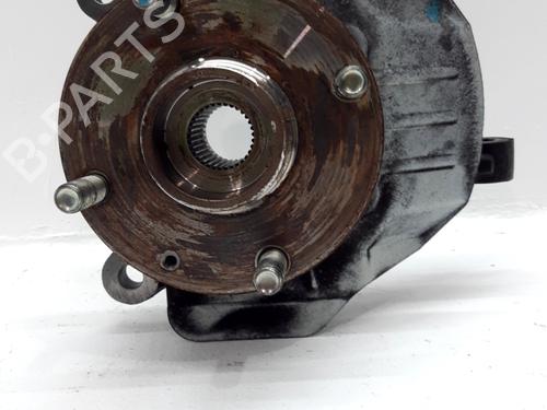 Fusée avant gauche CHEVROLET LACETTI (J200) 2.0 D (121 hp) 32105660