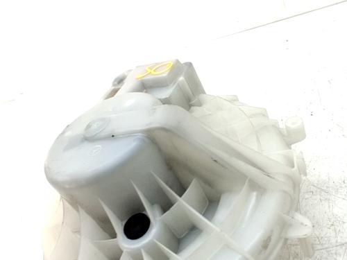 Used Heater blower motor MERCEDES-BENZ SLK (R171) 200 Kompressor (171.445) (184 hp) 32107624
