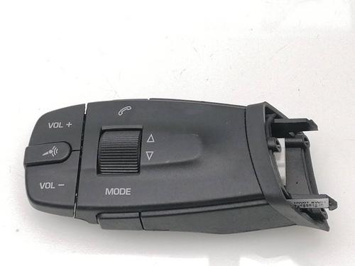 Used Switch SEAT IBIZA IV (6J5, 6P1) 1.6 TDI (90 hp) 23852405