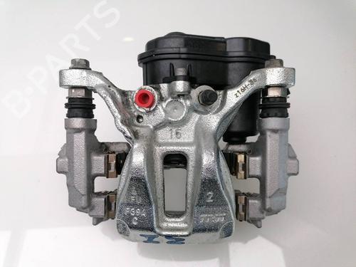 Bremssattel links hinten für TOYOTA YARIS (_P21_, _PA1_, _PH1_) 1.5 (MXPA11) (125 hp) 23938729