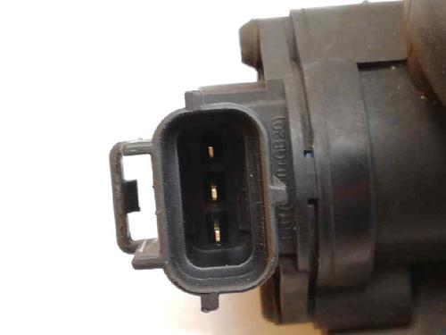 Throttle body FORD FOCUS I Saloon (DFW) 1.6 16V | BP23385588M82