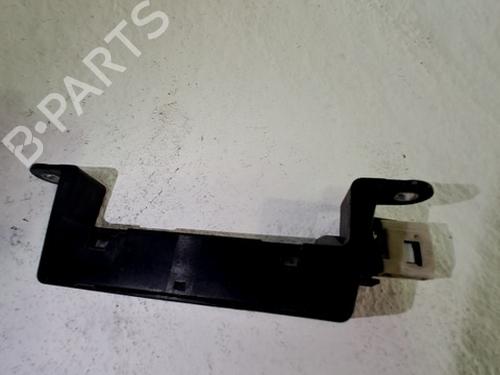 Used Antenna/Base LEXUS CT (ZWA10_) 200h (ZWA10_, ZWA10R) (136 hp) 29557839