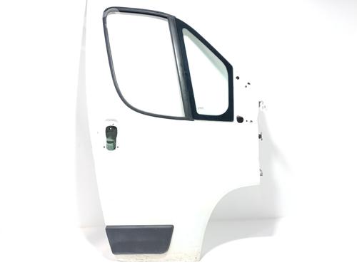 Used Right front door FIAT DUCATO Van (250_) 160 Multijet 3,0 D (158 hp) 29180253