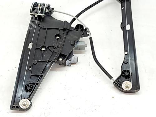Front left window mechanism OPEL CORSA F (P2JO) 1.2 MHEV | BP31247498C22