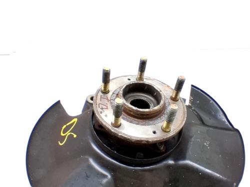 Used Left front steering knuckle HYUNDAI SANTA FÉ II (CM) 2.2 CRDi GLS 4x4 (150 hp) 31262305