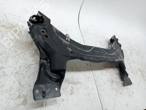 Subframe LAND ROVER FREELANDER I (L314) 2.5 V6 4x4 | BP23378792M9