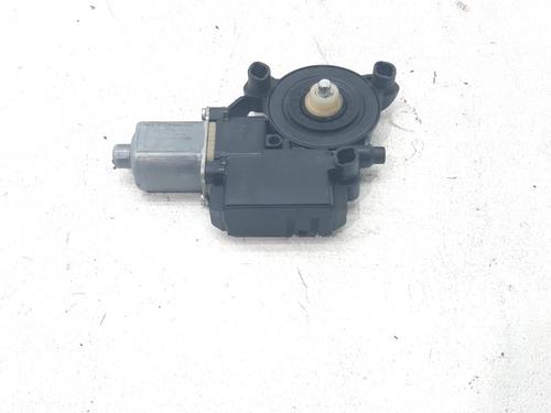 Used Left front window motor Left front window motor VW POLO V (6R1, 6C1) 1.2 TSI (90 hp) 33761554 33761554