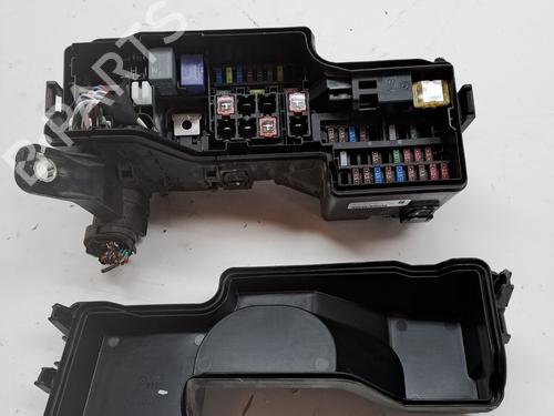 Used Fuse box PEUGEOT 108 1.2 (82 hp) 23364815