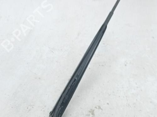 Used Front windshield wiper arm Front windshield wiper arm 35967505 35967505