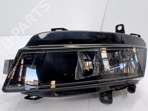 left-front-fog-light-vw-golf-vii-5g1-bq1-be1-be2-2012-2013-2014-2015-2016-2017-2018-2019-2020-2021-39401059 main image