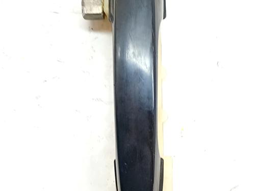 Używane Klamka zewnętrzna drzwi przednich lewych HYUNDAI TUCSON (JM) 2.0 CRDi (140 hp) 31262246