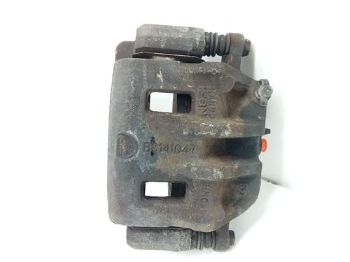 Used Right front brake caliper HYUNDAI SANTA FÉ I (SM) 2.4 16V 4x4 (146 hp) 28141945