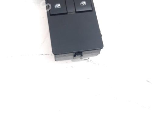 Used Left front window switch Left front window switch 36666778 36666778