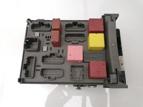 Used Fuse box RENAULT VEL SATIS (BJ0_) 3.0 dCi (BJ0J, BJ0N) (177 hp) 23380533