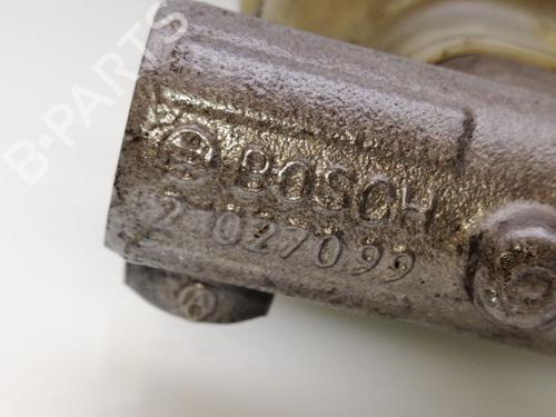 Used Brake master cylinder VW GOLF IV (1J1) 1.9 TDI (90 hp) 23649549