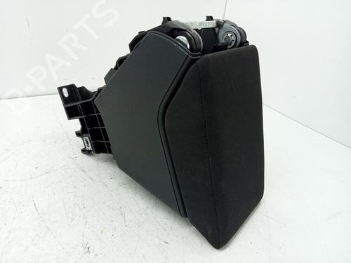 Accoudoir central SEAT IBIZA V (KJ1, KJG) 1.0 TSI (116 hp) 29499947