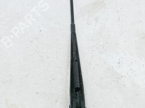 front-windshield-wiper-arm-seat-arona-kj7-kjp-2017-34238367 main image