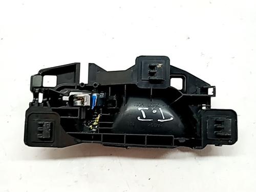 Poignée intérieure arrière gauche OPEL CROSSLAND X / CROSSLAND (P17, P2QO) 1.2 (75) (110 hp) 31062083