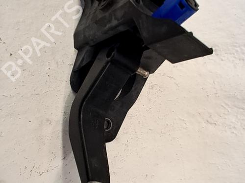 Used Break pedal Break pedal RENAULT TWINGO III (BCM_, BCA_) 0.9 TCe 90 (BCM9, BCM2) (90 hp) 33765728 33765728