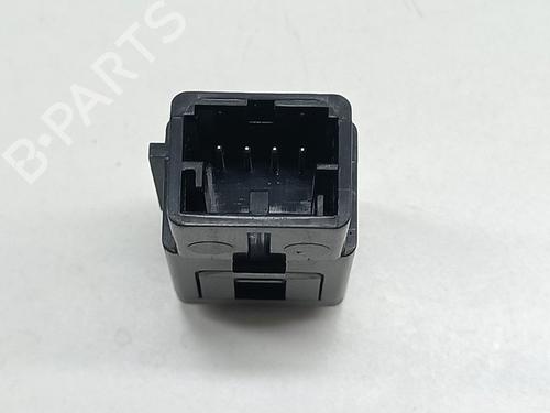 Used Electronic module SKODA OCTAVIA III (5E3, NL3, NR3) 1.6 TDI (105 hp) 25465336