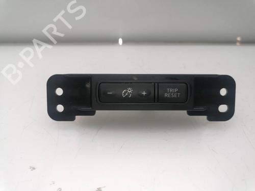 Used Switch NISSAN MICRA V (K14) 0.9 IG-T (90 hp) 23383892