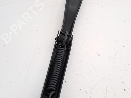 Front windshield wiper arm PEUGEOT 2008 II (UD_, US_, UY_, UJ_, UR_, UC_) 1.2 PureTech 100 (USHNK) | BP27668768C143 