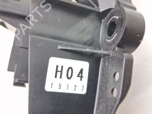 Gear lever TOYOTA YARIS (_P13_) 1.5 Hybrid (NHP130_, NHP130) | BP28956860M90 
