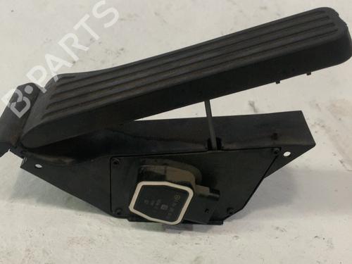 Pedal Pedal MERCEDES-BENZ C-CLASS (W204) C 200 CDI (204.001) (136 hp) 33766992 33766992