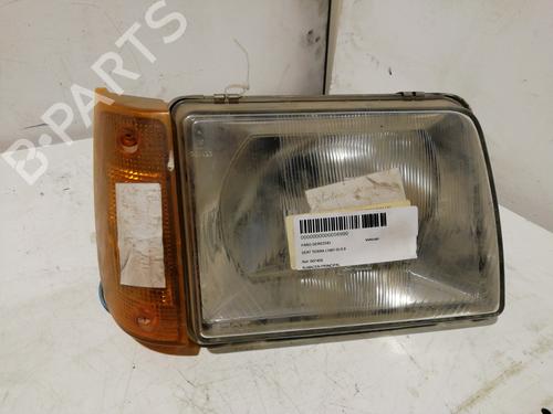 Used Right headlight SEAT TERRA (24) 0.9 (40 hp) 25987803