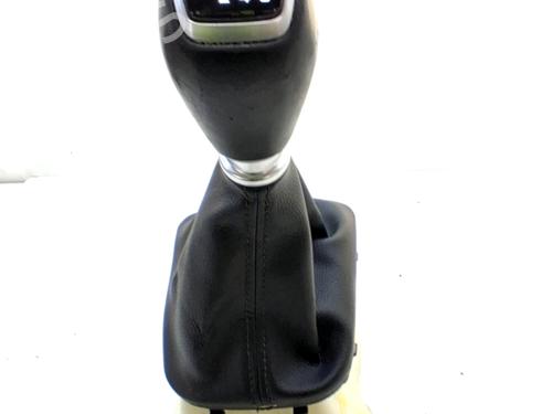 Used Gear lever HYUNDAI i30 (PDE, PD, PDEN) 1.0 T-GDI (120 hp) 31874742