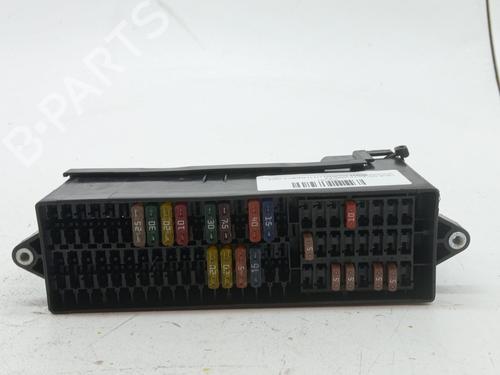 Used Fuse box VW TOURAN (1T1, 1T2) 2.0 TDI 16V (140 hp) 23371593