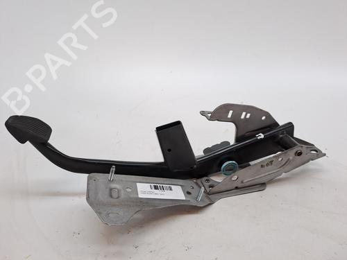 Used Break pedal FORD KUGA II (DM2) 1.6 EcoBoost (150 hp) 23369455
