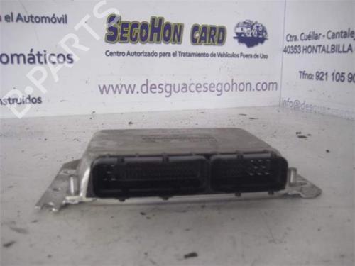 Used Engine control unit (ECU) KIA CARENS II MPV (FJ) 2.0 CRDi (113 hp) 25459340