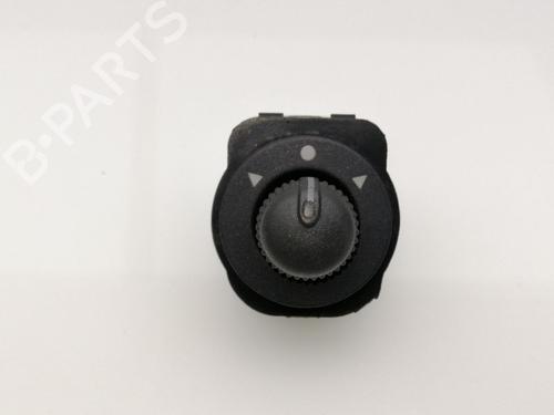 Used Mirror switch FIAT QUBO (225_) 1.3 D Multijet (225CXB1A, 225AXB1A, 225CXB11, 225AXB11,... (75 hp) 23936123