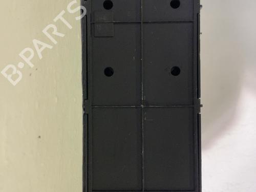 Used Electronic module Electronic module MERCEDES-BENZ CLK Convertible (A208) CLK 200 (208.435) (136 hp) 33772469 33772469