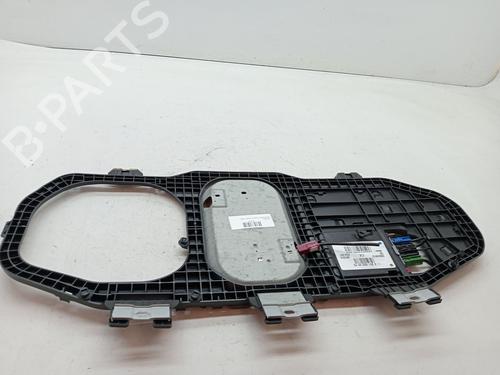 Antenne/Base MERCEDES-BENZ M-CLASS (W164) ML 280 CDI 4-matic (164.120) (190 hp) 23358682