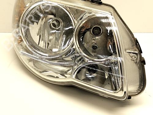 Used Right headlight CHRYSLER VOYAGER IV (RG, RS) 2.5 CRD (141 hp) 31062197