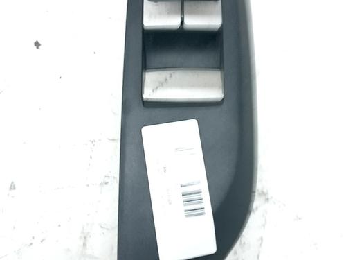 Mando retrovisor Mando retrovisor TOYOTA YARIS (_P21_, _PA1_, _PH1_) 1.6 GR 4WD (GXPA16) (261 hp) 35752634 35752634