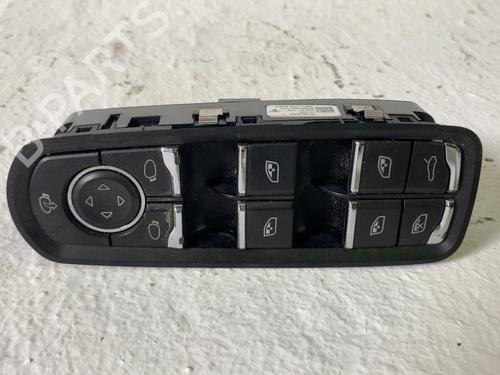Used Left front window switch Left front window switch PORSCHE CAYENNE (92A) 3.0 Diesel (245 hp) 39741654 39741654