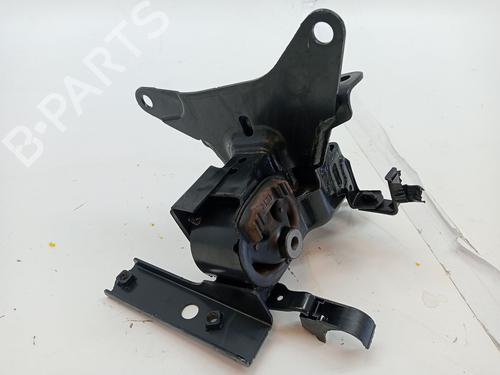 Used Gearbox mount TOYOTA YARIS (_P13_) 1.5 Hybrid (NHP130_, NHP130) (101 hp) 23363042