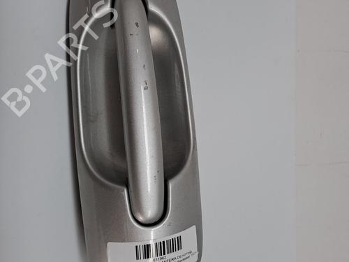 Used Front right exterior door handle CHRYSLER VOYAGER IV (RG, RS) 2.5 CRD (141 hp) 23975218