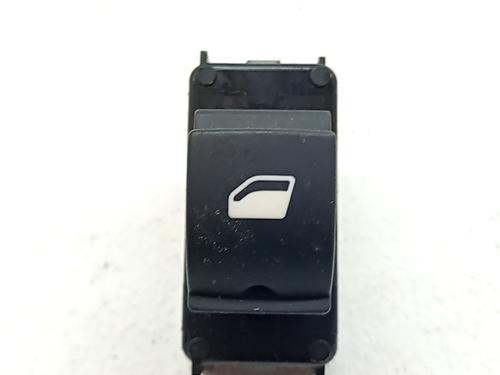 Used Right rear window switch Right rear window switch CITROËN C5 AIRCROSS (A_) 1.2 Hybrid 136 (ARHPYJ) (136 hp) 34209555 34209555