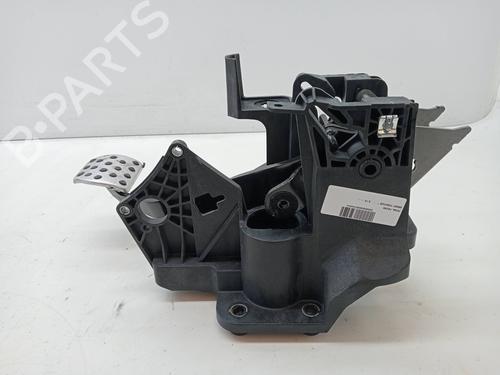 Break pedal SMART FORFOUR Hatchback (453) electric drive / EQ (453.091) | BP23349198I19 