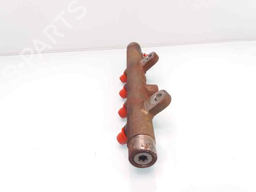Used Injection rail RENAULT MEGANE II (BM0/1_, CM0/1_) 1.5 dCi (BM1E, CM1E) (106 hp) 23893161