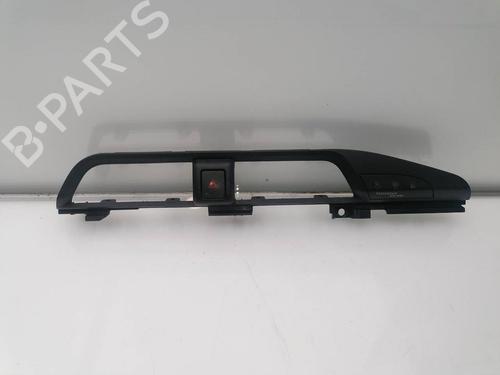 Warning switch NISSAN MICRA V (K14) 0.9 IG-T | BP23941635I22
