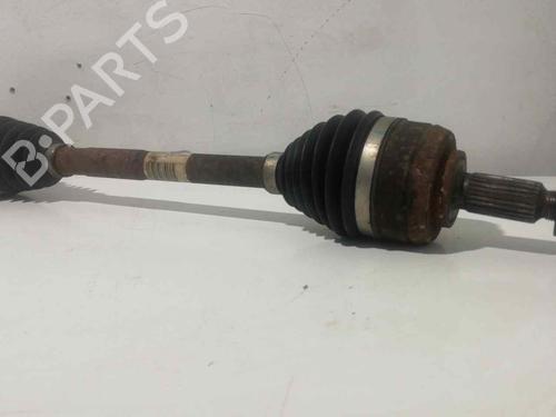 Drivaksel fortil venstre RENAULT MEGANE III Hatchback (BZ0/1_, B3_) 1.5 dCi (BZ09, BZ0D, BZ1W, BZ29, BZ14) (110 hp) 28337139