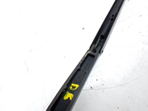 Front windshield wiper arm HYUNDAI ix20 (JC) 1.4 | BP30920120C143