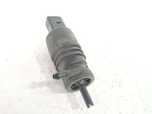 Washer pump HONDA CIVIC VIII Hatchback (FN, FK) 2.2 CTDi (FK3) | BP29557387E24 