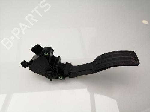 Used Pedal NISSAN PULSAR Hatchback (C13) 1.5 dCi (110 hp) 23458098