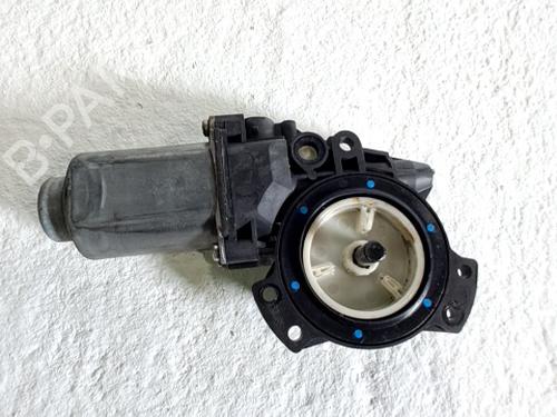 Right front window motor KIA SPORTAGE III (SL) 1.7 CRDi | BP30743143E20